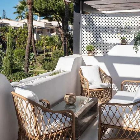 Vivero By Alfresco Μαρμπέλλα